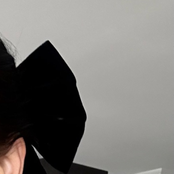 Black Velvet Bow Hair Clip - Picture 12 of 16